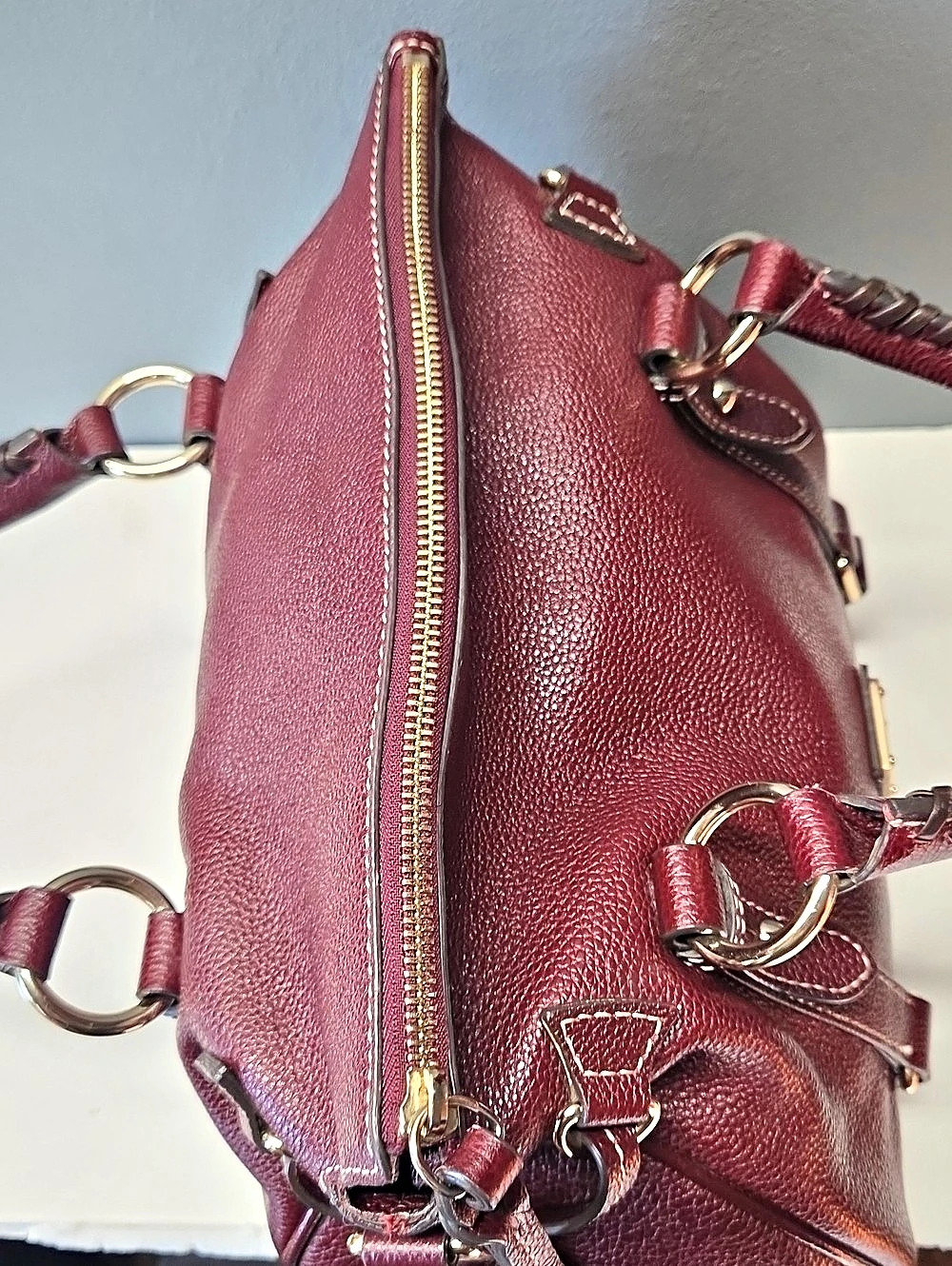 Dooney & Bourke City Barlow Satchel Burgundy Leather - Picture 6 of 11
